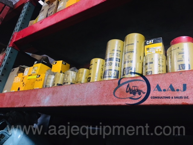 Caterpillar Filters - Hydraulic & Air filters - Image 3