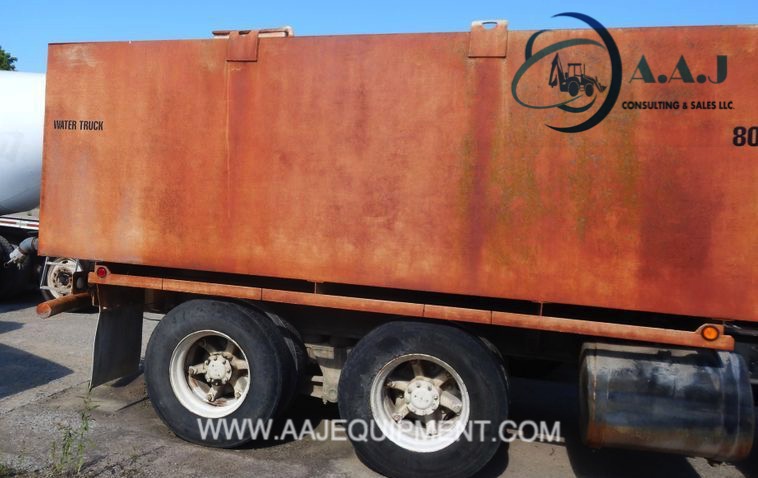 TANK TRUCK - Image 3