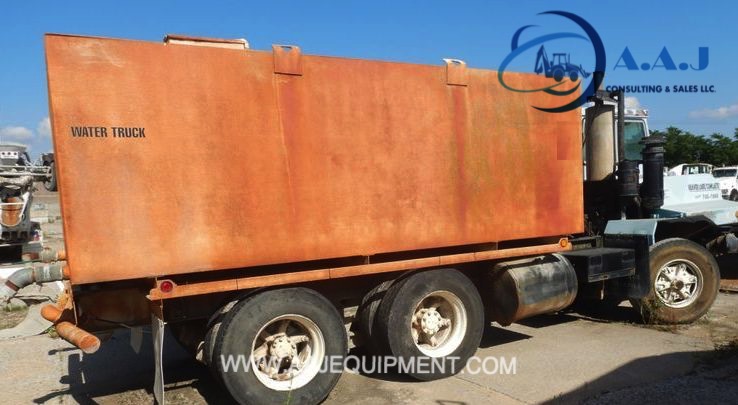 TANK TRUCK - Image 4